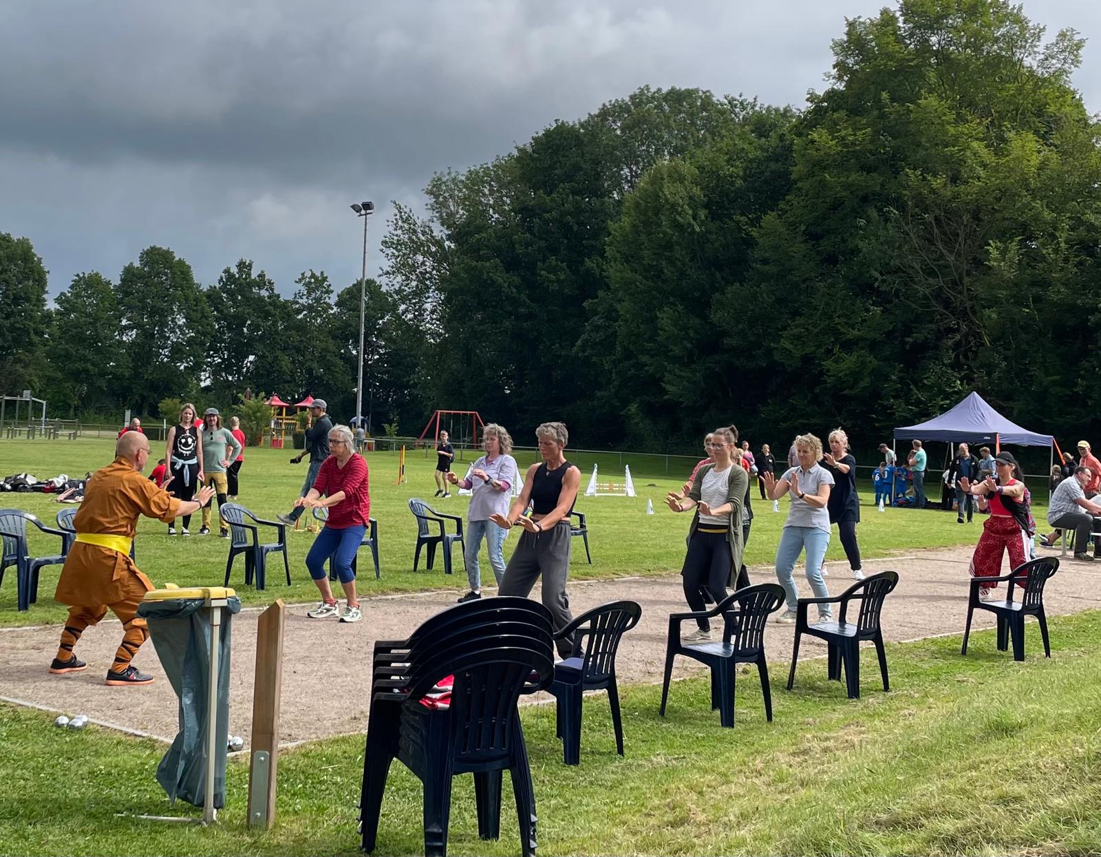 QiGong auf dem Sportfest in Damp